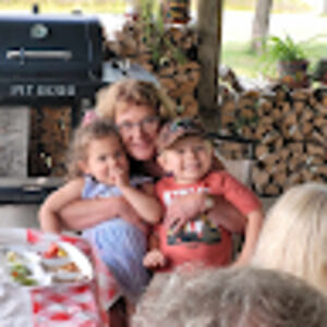 Meet your Posher, Polly